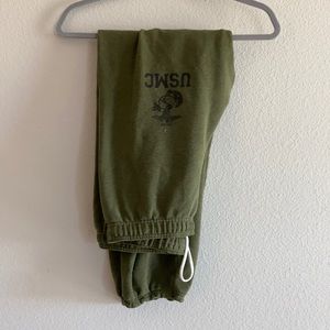 USMC sweatpants and sweatshirt set